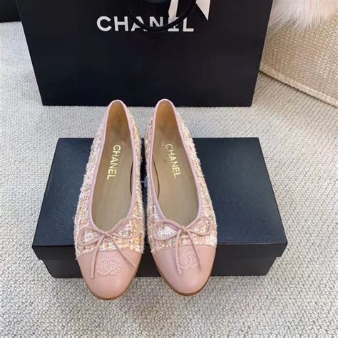 g02819 chanel|Ballet flats .